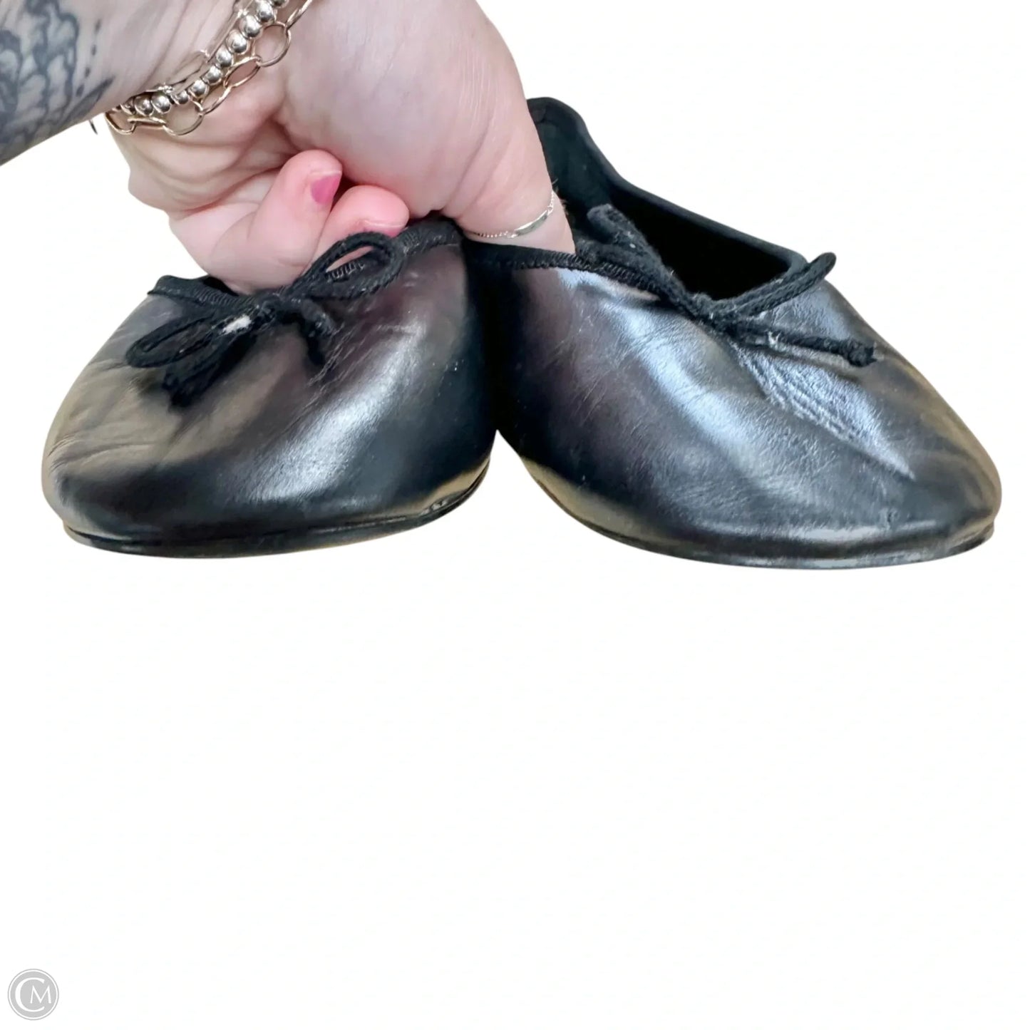 Shoes Flats By Mng In Black, Size: 6.5
