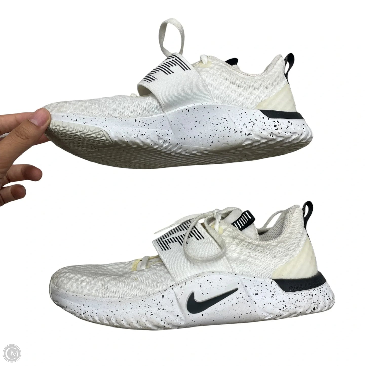 Shoes Athletic By Nike In White, Size: 8