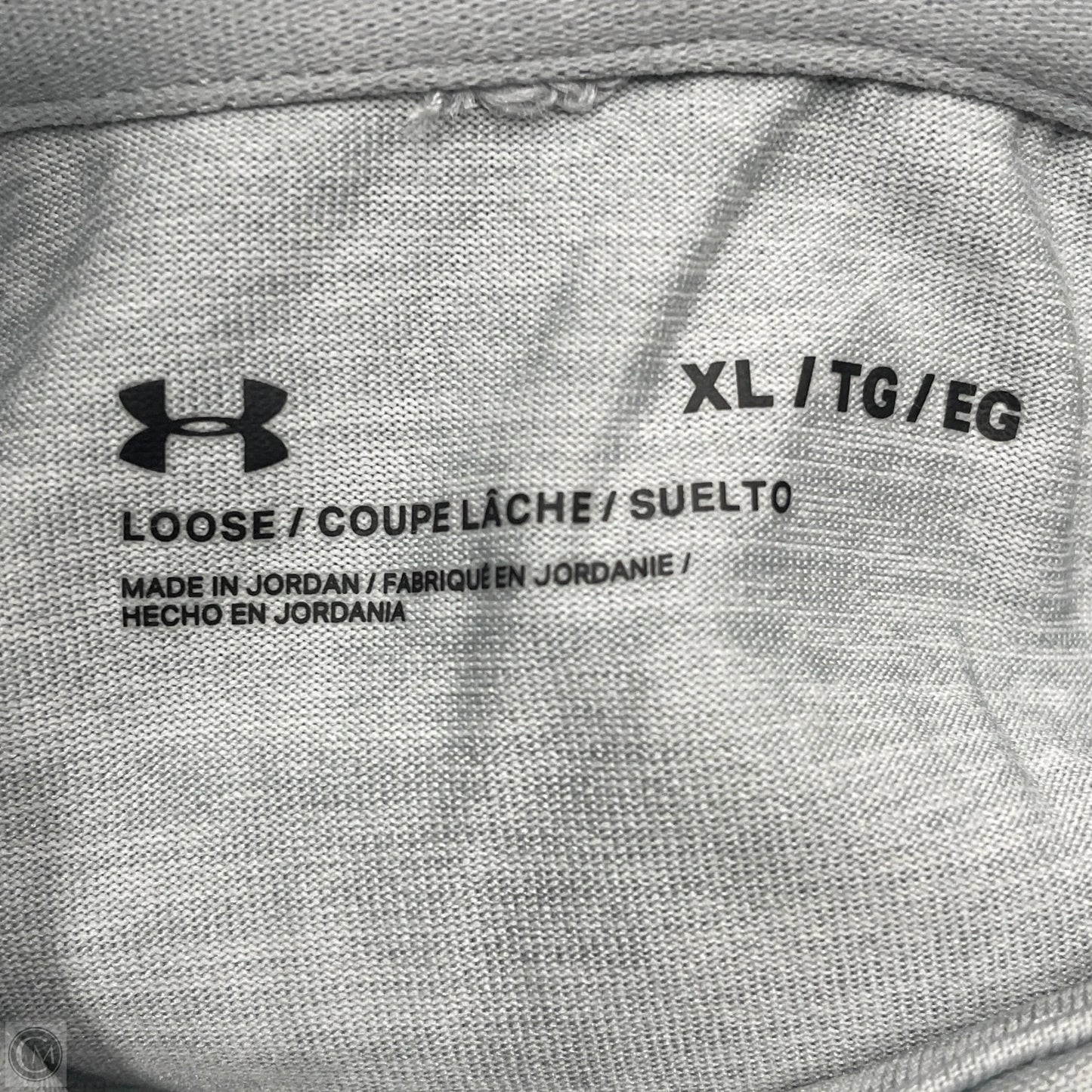 Athletic Top Long Sleeve Hoodie By Under Armour In Grey, Size: Xl