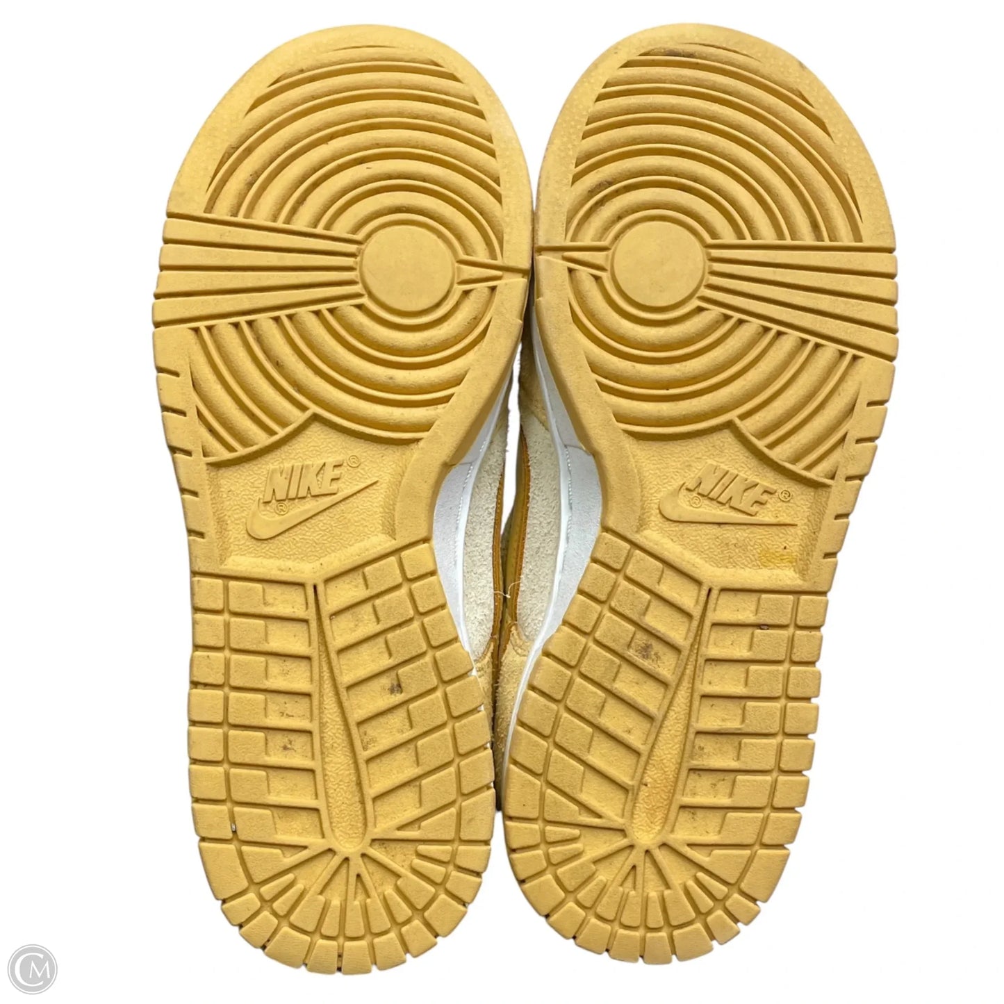 Shoes Sneakers By Nike In Tan & Yellow, Size: 7