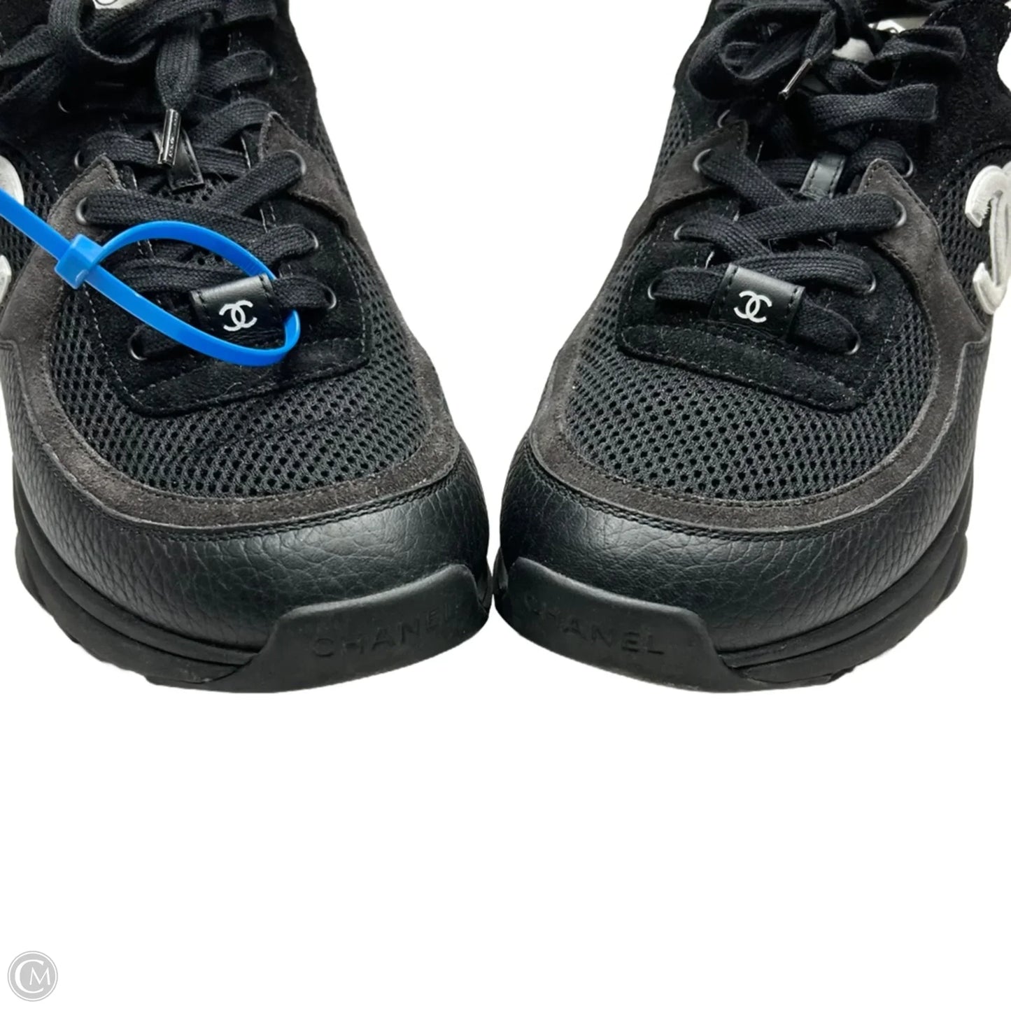 Shoes Luxury Designer By Chanel In Black & Cream, Size: 10.5