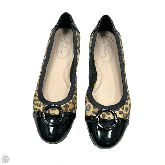 Shoes Flats By Clarks In Leopard Print, Size: 7