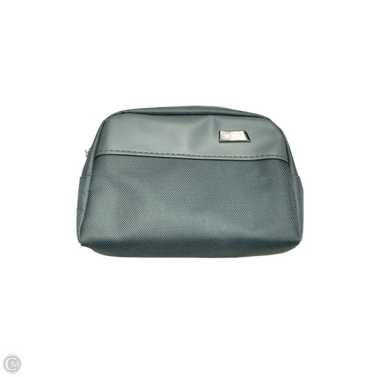 Makeup Bag Designer By Tumi, Size: Medium