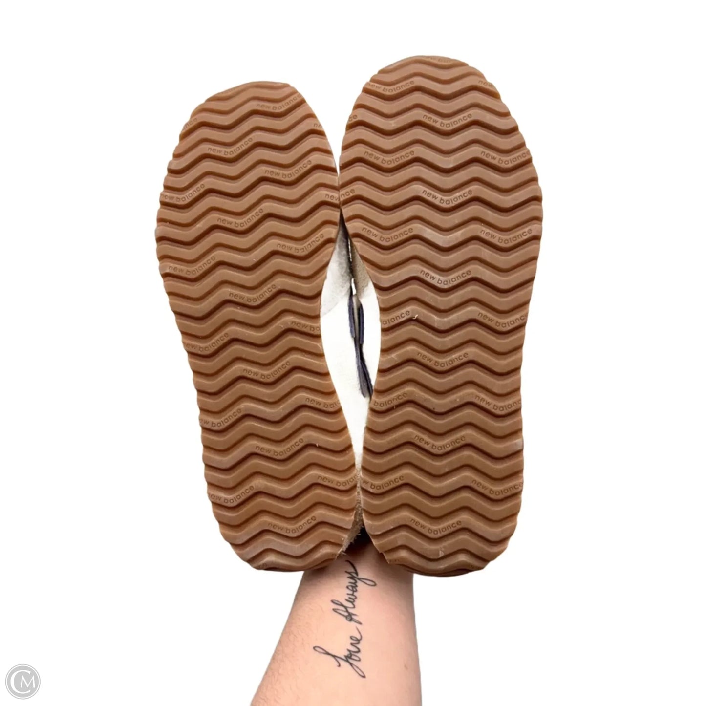 Shoes Athletic By New Balance In Cream & Purple, Size: 10.5