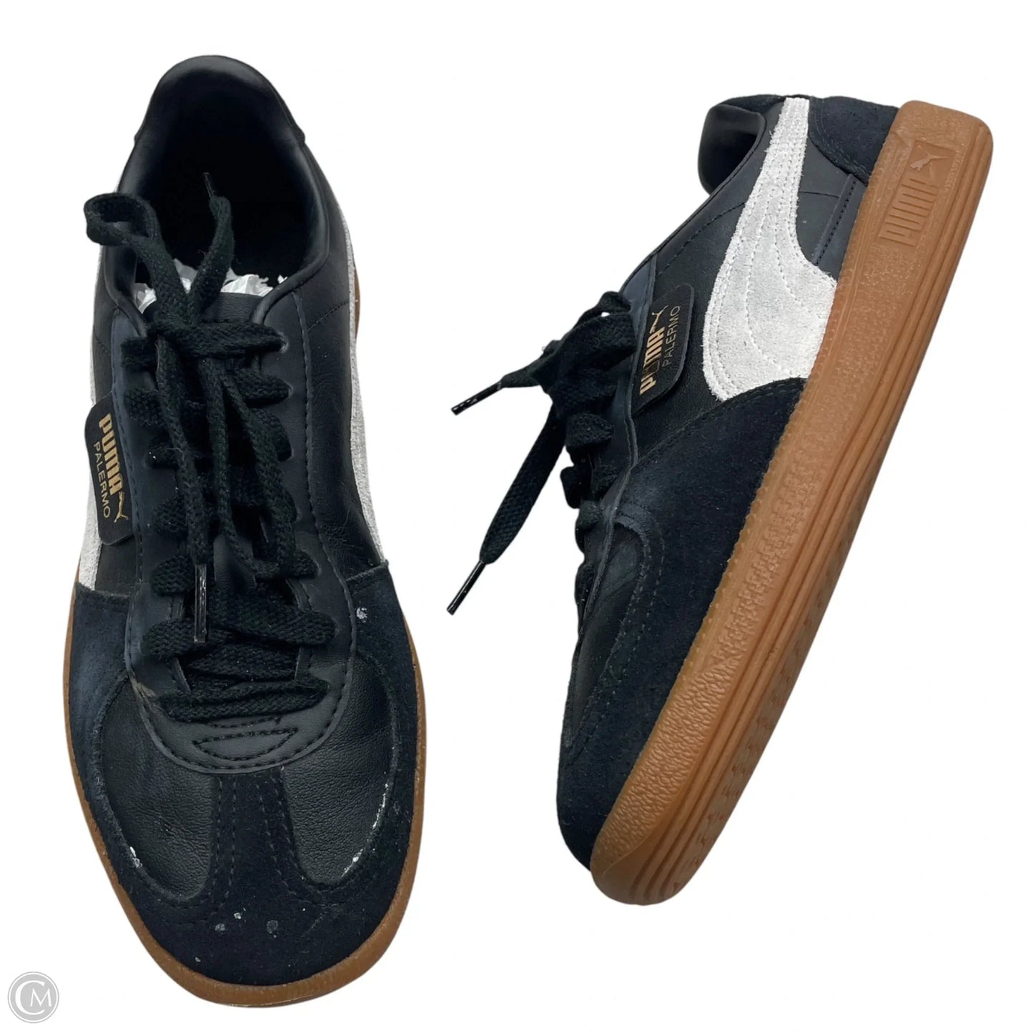 Shoes Sneakers By Puma In Black & White, Size: 9