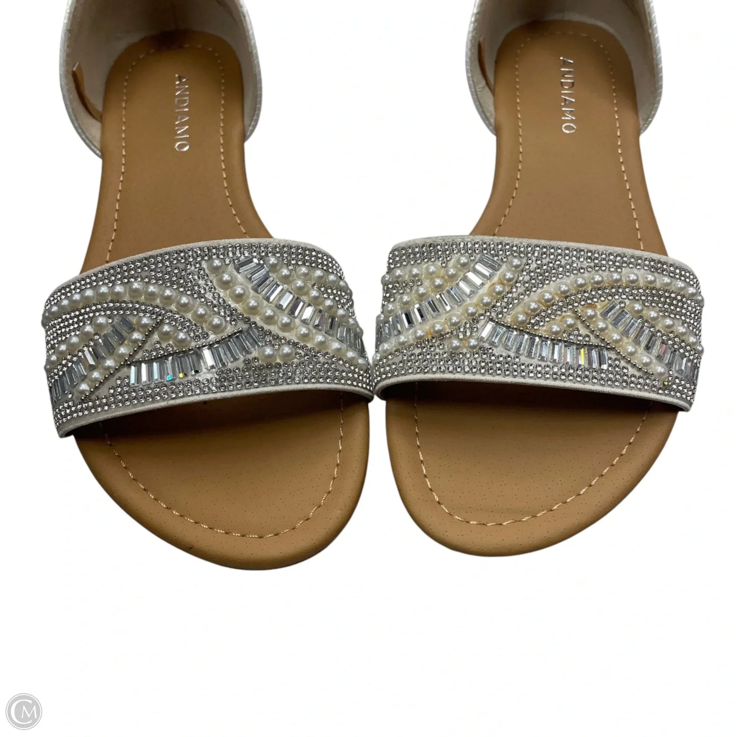 Shoes Flats By Andiamo In Silver & White, Size: 8.5