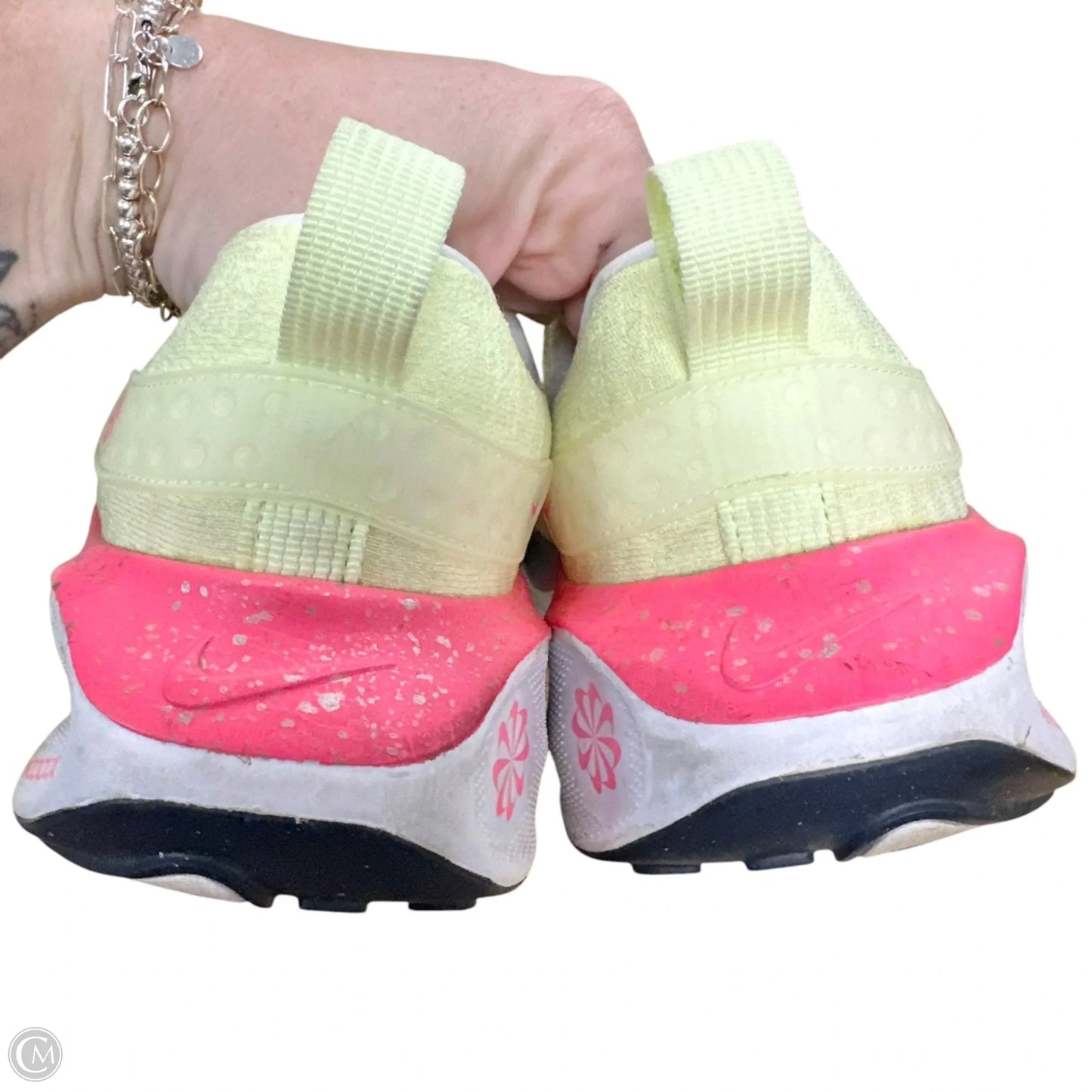 Shoes Athletic By Nike In Yellow, Size: 11