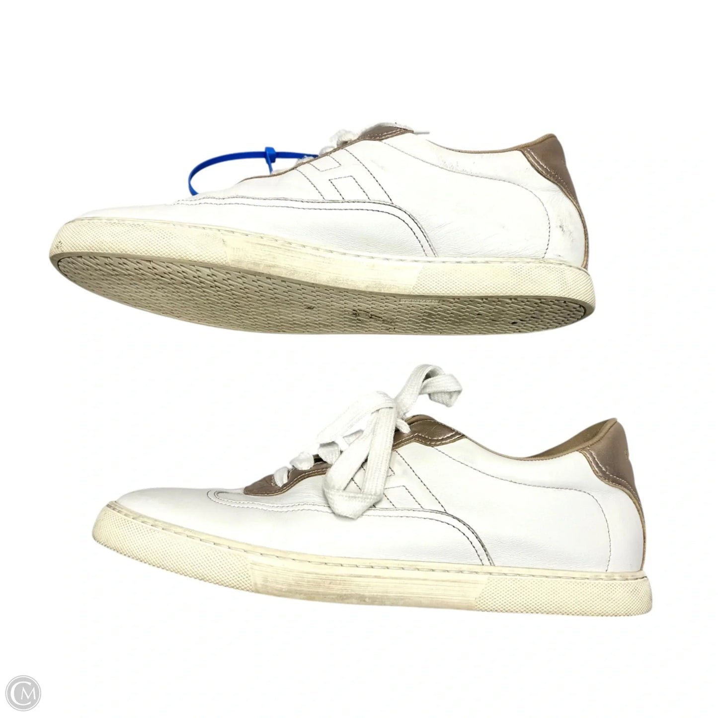 Shoes Luxury Designer By Hermes In White, Size: 9