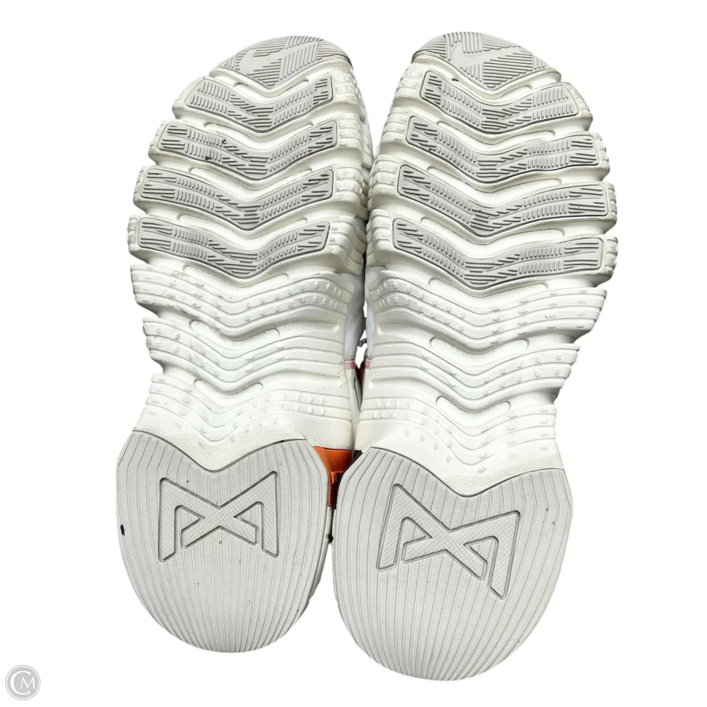 Shoes Athletic By Nike In White, Size: 7.5
