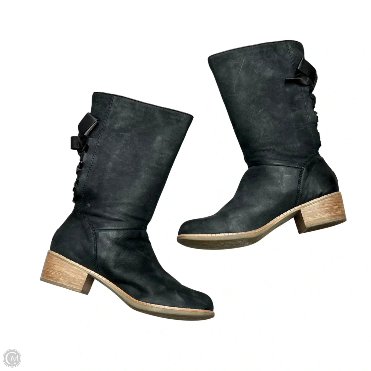 Boots Designer By Ugg In Black, Size: 9.5