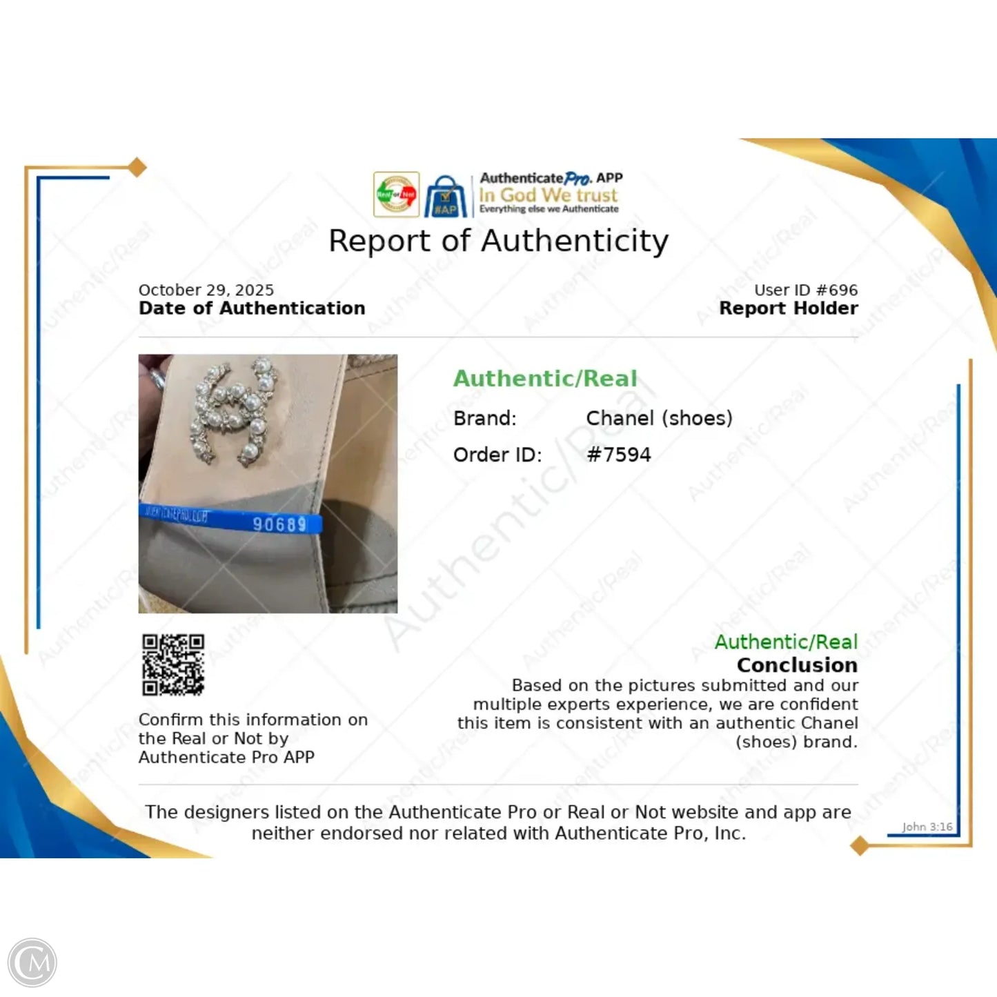 Sandals Luxury Designer By Chanel In Cream, Size: 10