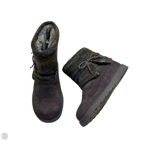 Boots Ankle Flats By So In Grey, Size: 6