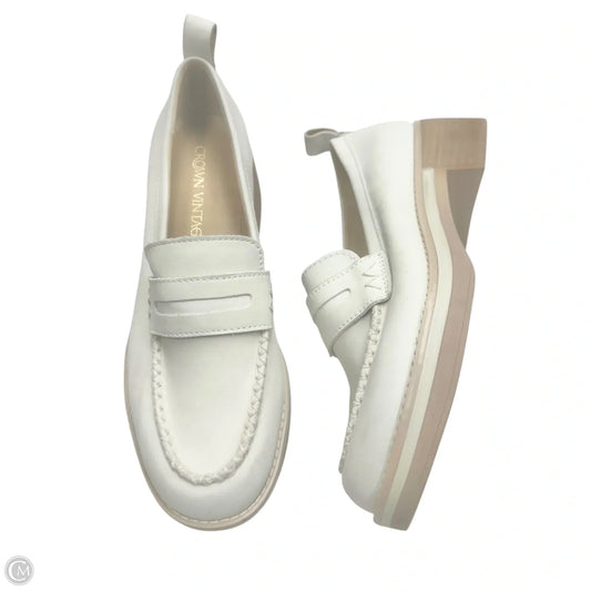 Shoes Heels Block By Crown Vintage In Ivory, Size: 8