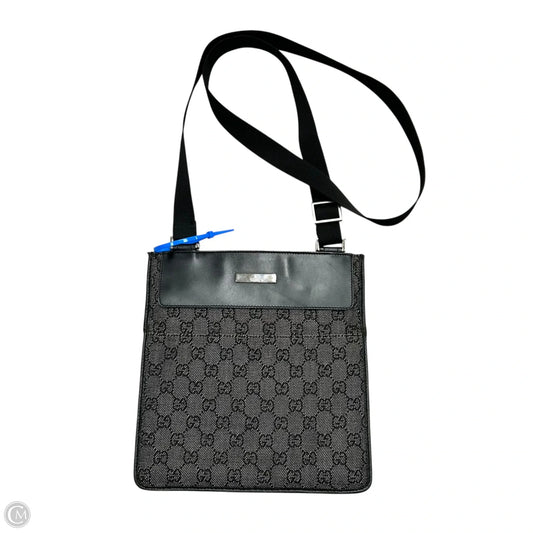 Crossbody Luxury Designer By Gucci, Size: Small