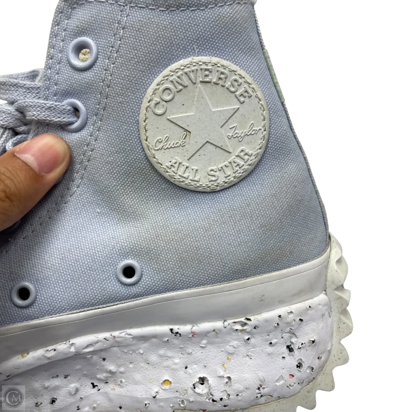 Shoes Sneakers By Converse In Blue & White, Size: 6.5