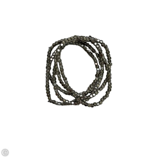 Bracelet Beaded By Clothes Mentor, Size: 05 Piece Set