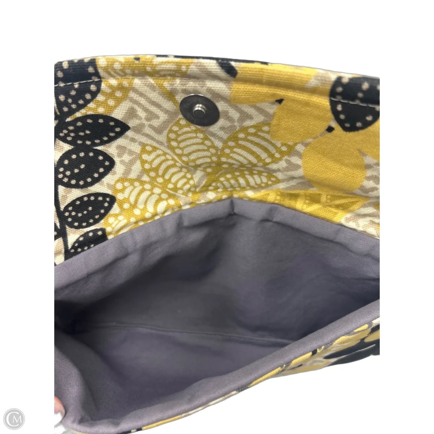 Clutch By Clothes Mentor, Size: Medium