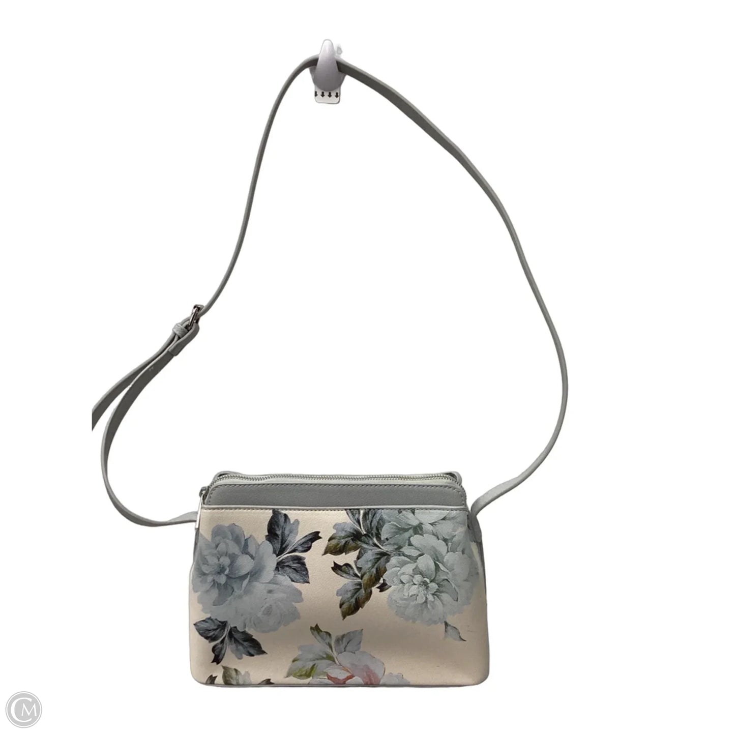 Crossbody By Clothes Mentor, Size: Medium