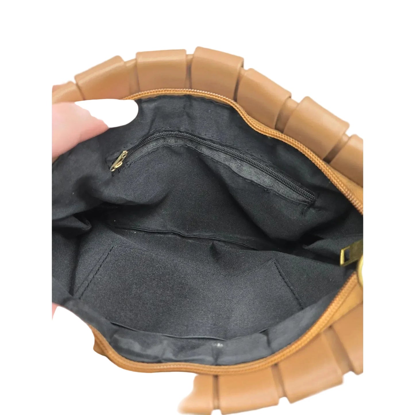 Handbag By Clothes Mentor, Size: Medium