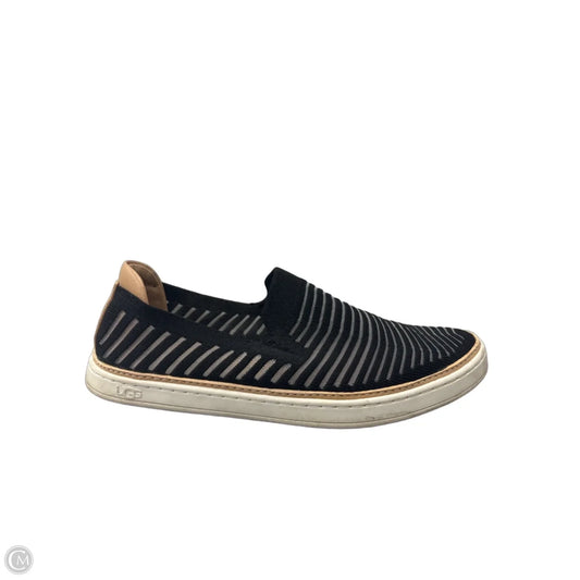 Shoes Designer By Ugg In Black & Grey, Size: 7