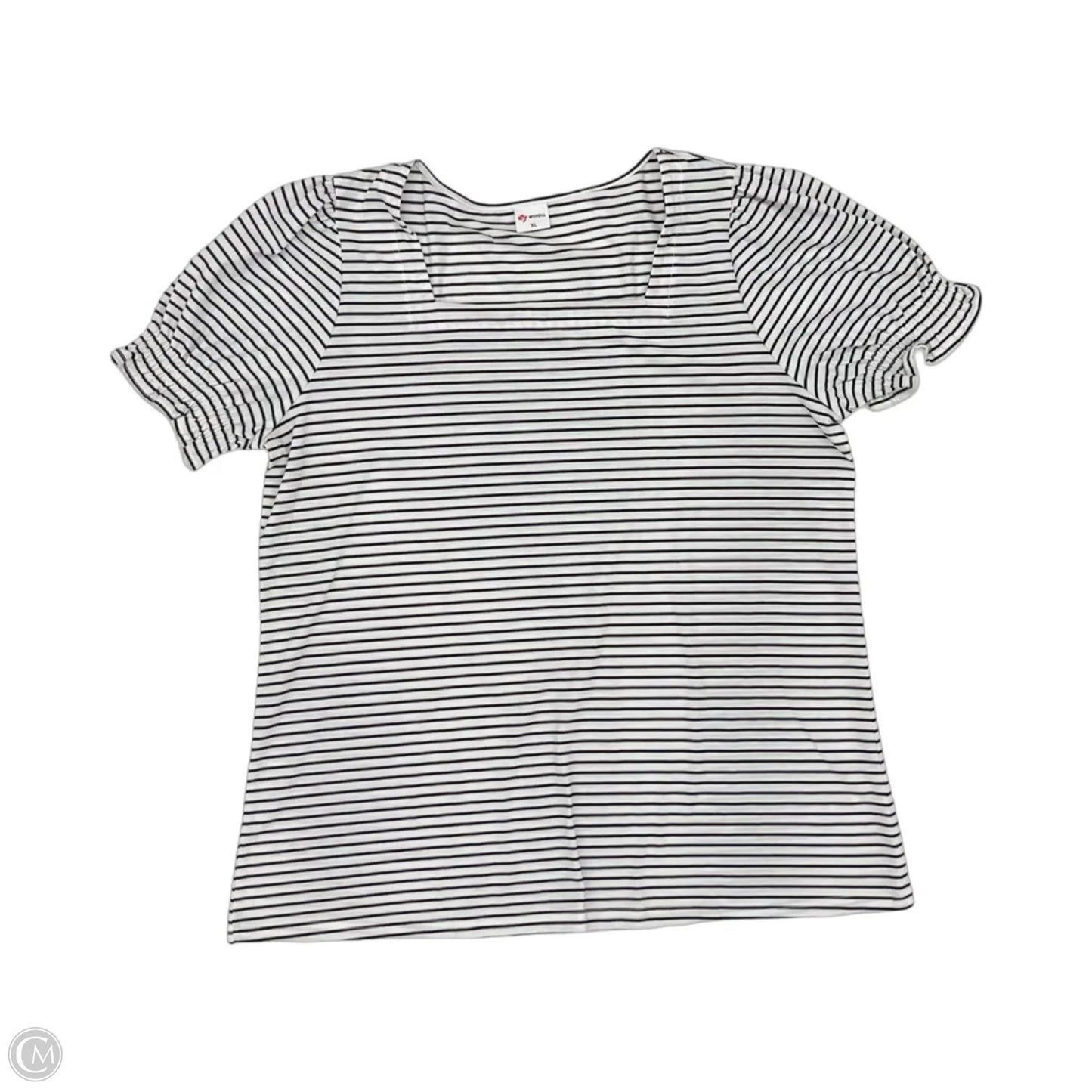 Top Short Sleeve By Clothes Mentor In Black & White, Size: Xl