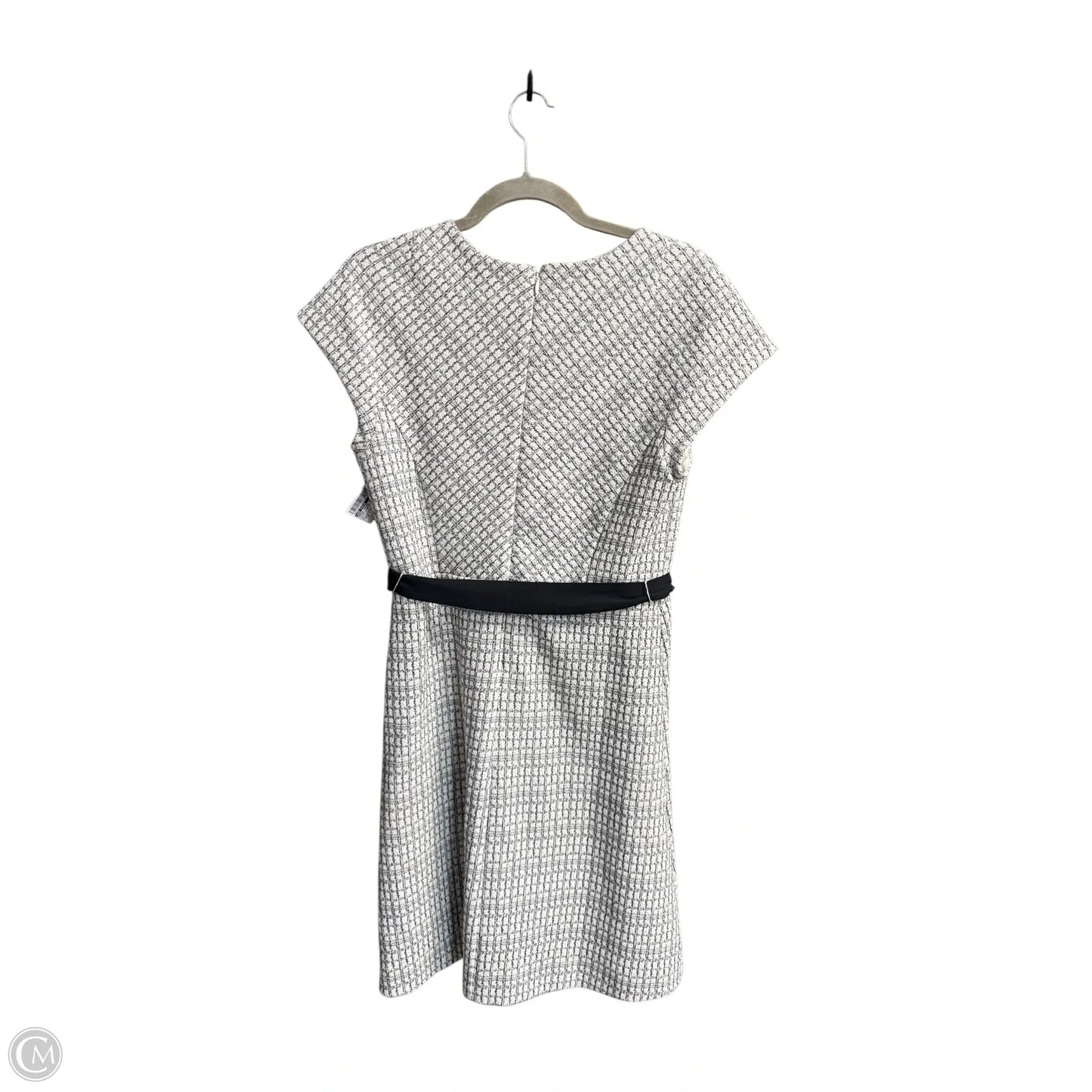 Dress Casual Short By Ann Taylor In Black & White, Size: S