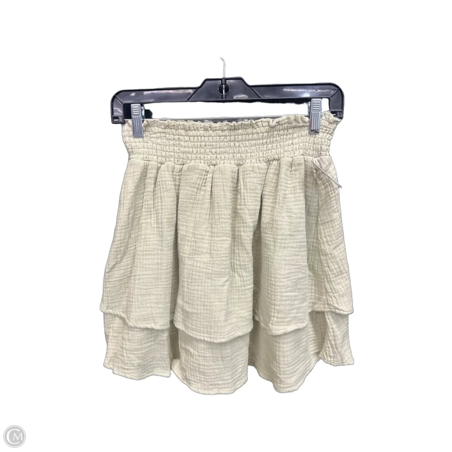 Skirt Mini & Short By C And C In Green, Size: 4