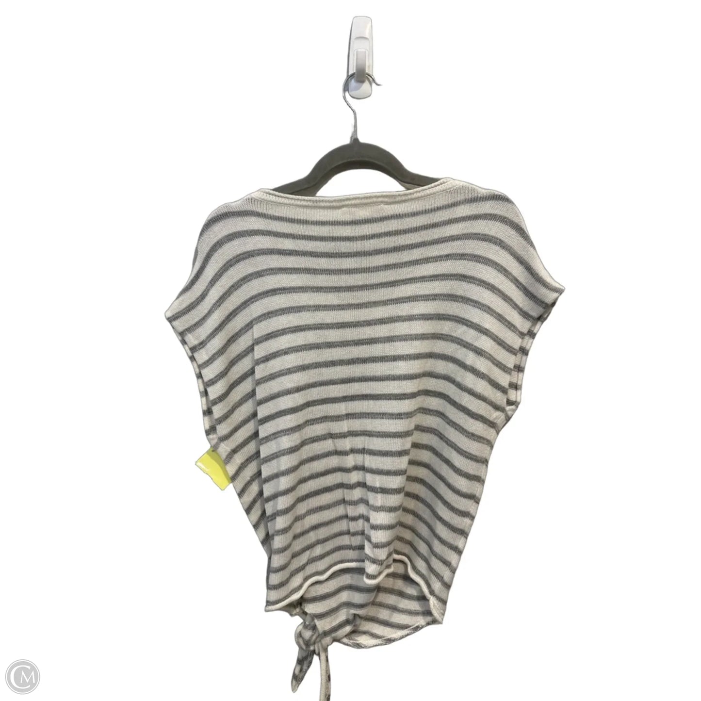 Top Sleeveless By Love Stitch In Striped Pattern, Size: M