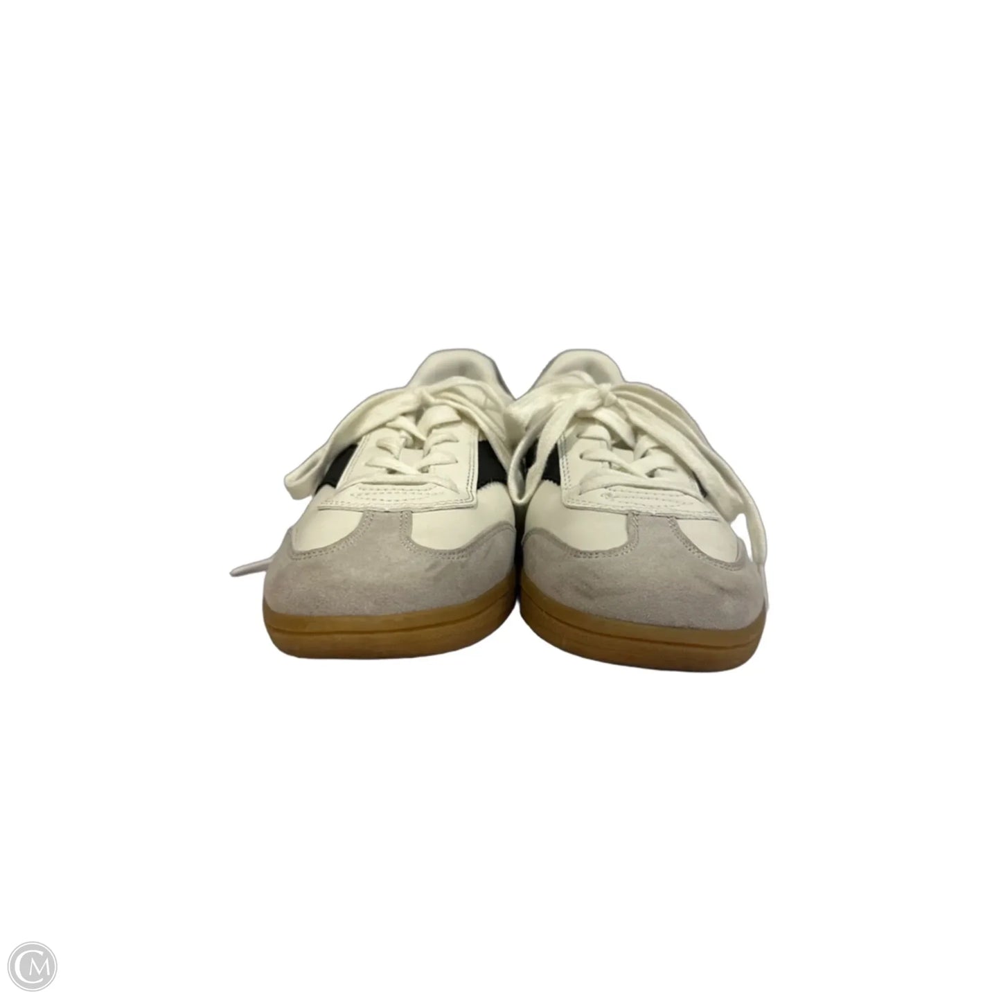 Shoes Sneakers By Universal Thread In Black & White, Size: 9.5