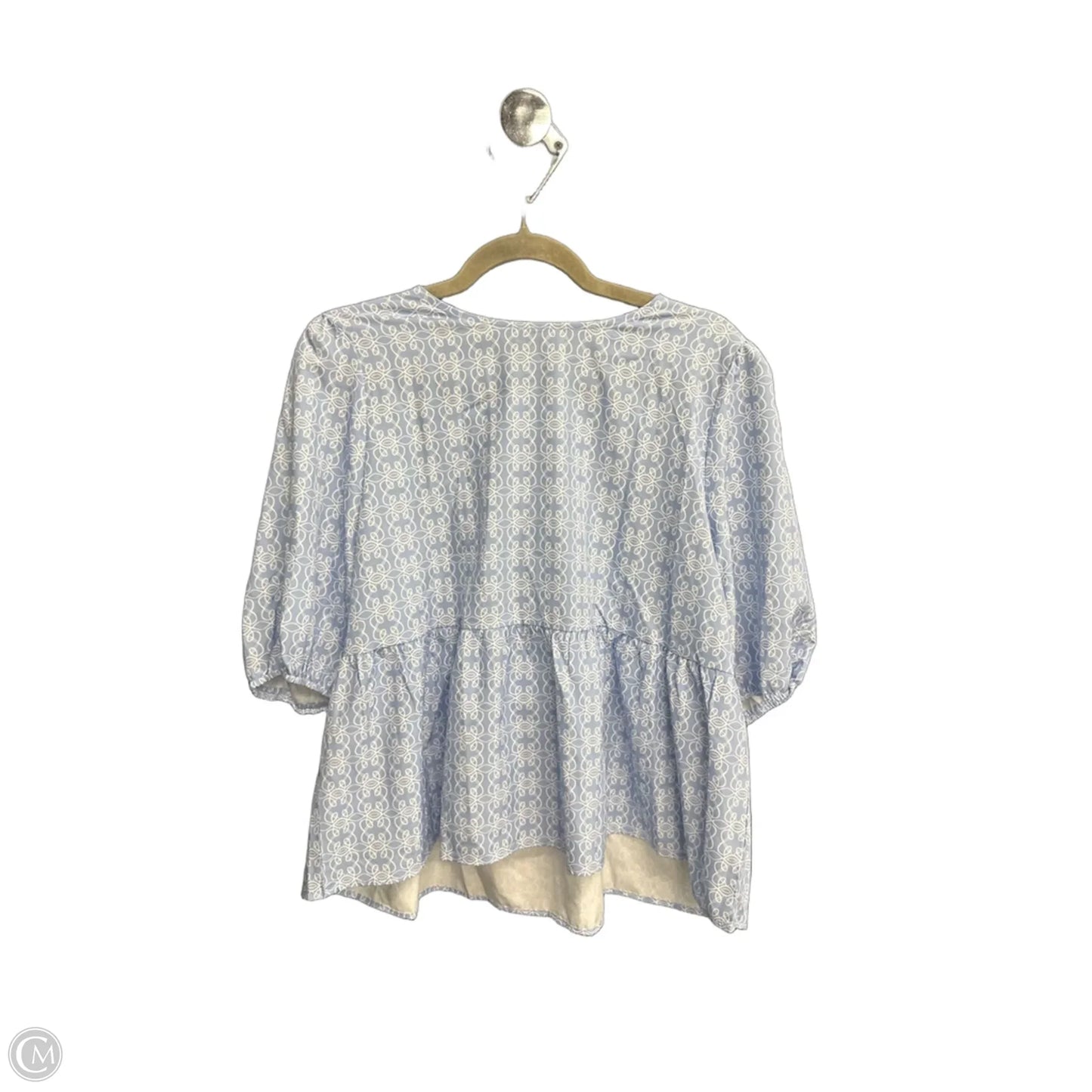 Blouse Short Sleeve By Clothes Mentor In Blue & White, Size: Xl