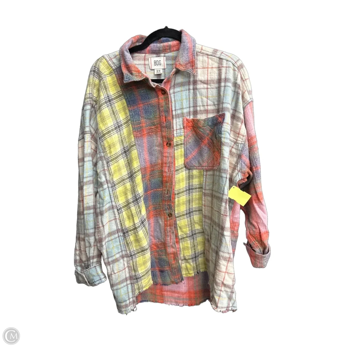 Top Long Sleeve By Bdg In Plaid Pattern, Size: M