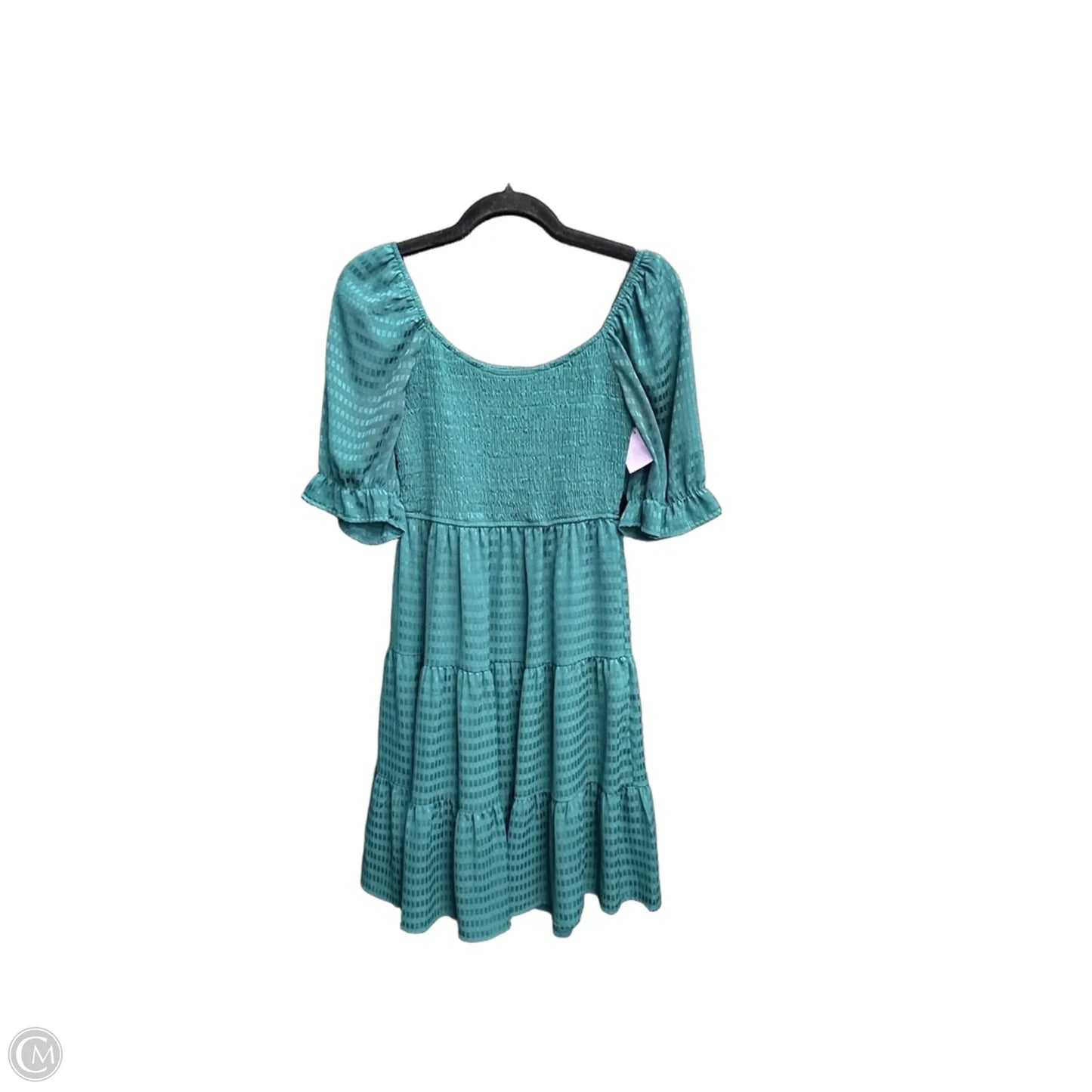 Dress Casual Short By Dokotoo In Green, Size: M