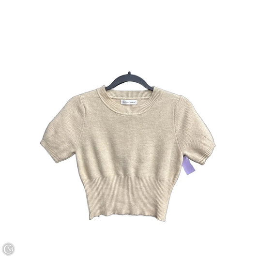 Sweater Short Sleeve By Clothes Mentor In Beige, Size: Xs