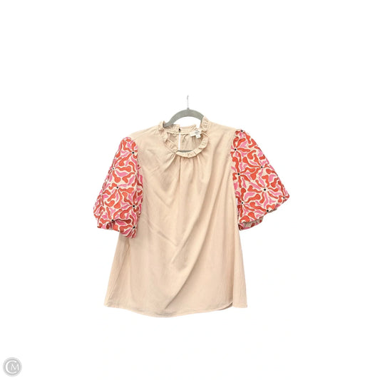 Top Short Sleeve By Entro In Tan, Size: S