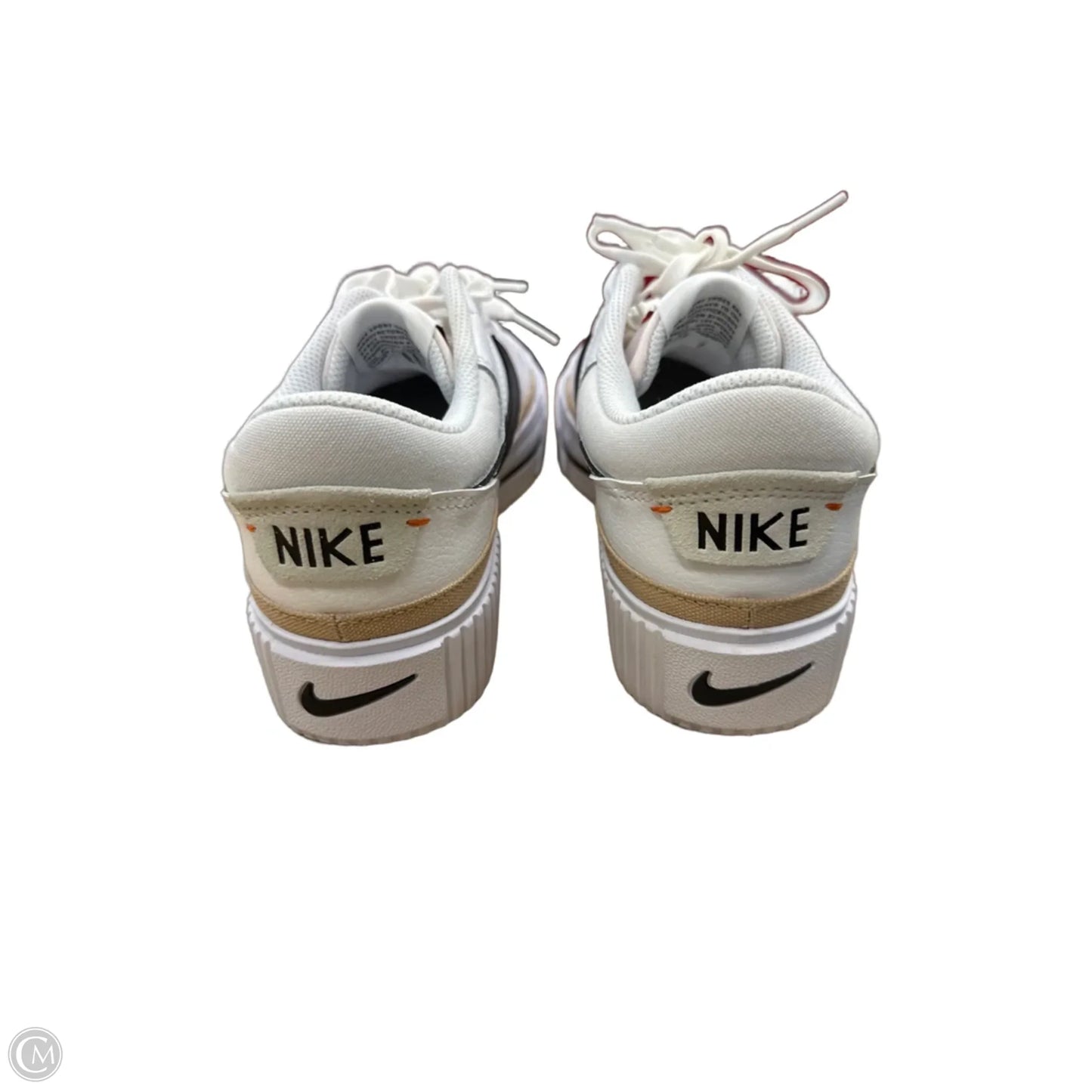 Shoes Sneakers By Nike In White, Size: 7.5
