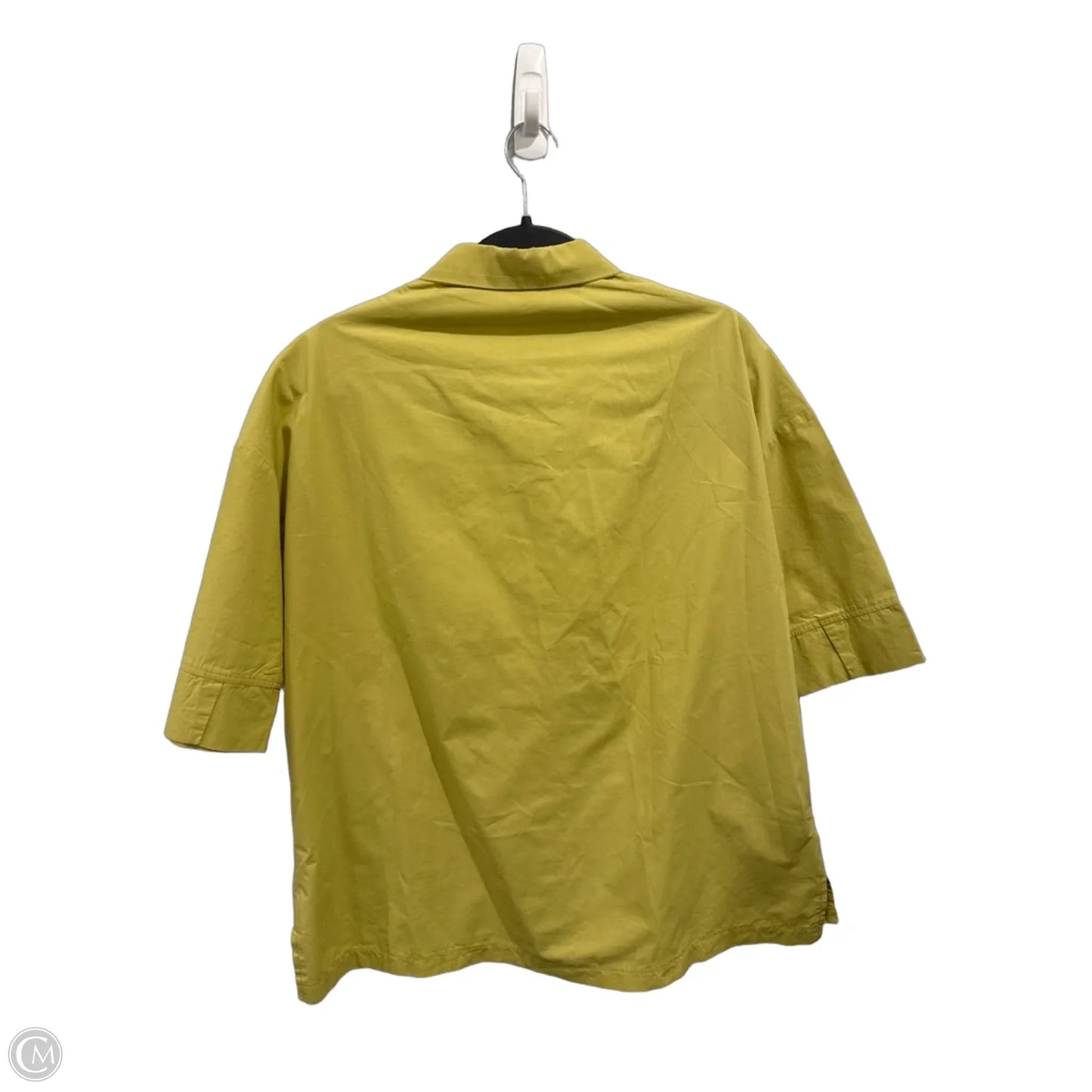 Top Short Sleeve By Clothes Mentor In Green, Size: M
