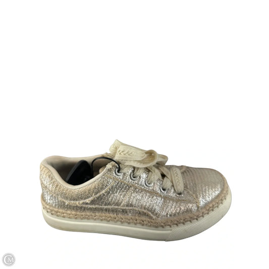 Shoes Flats By Blowfish In Gold, Size: 6.5