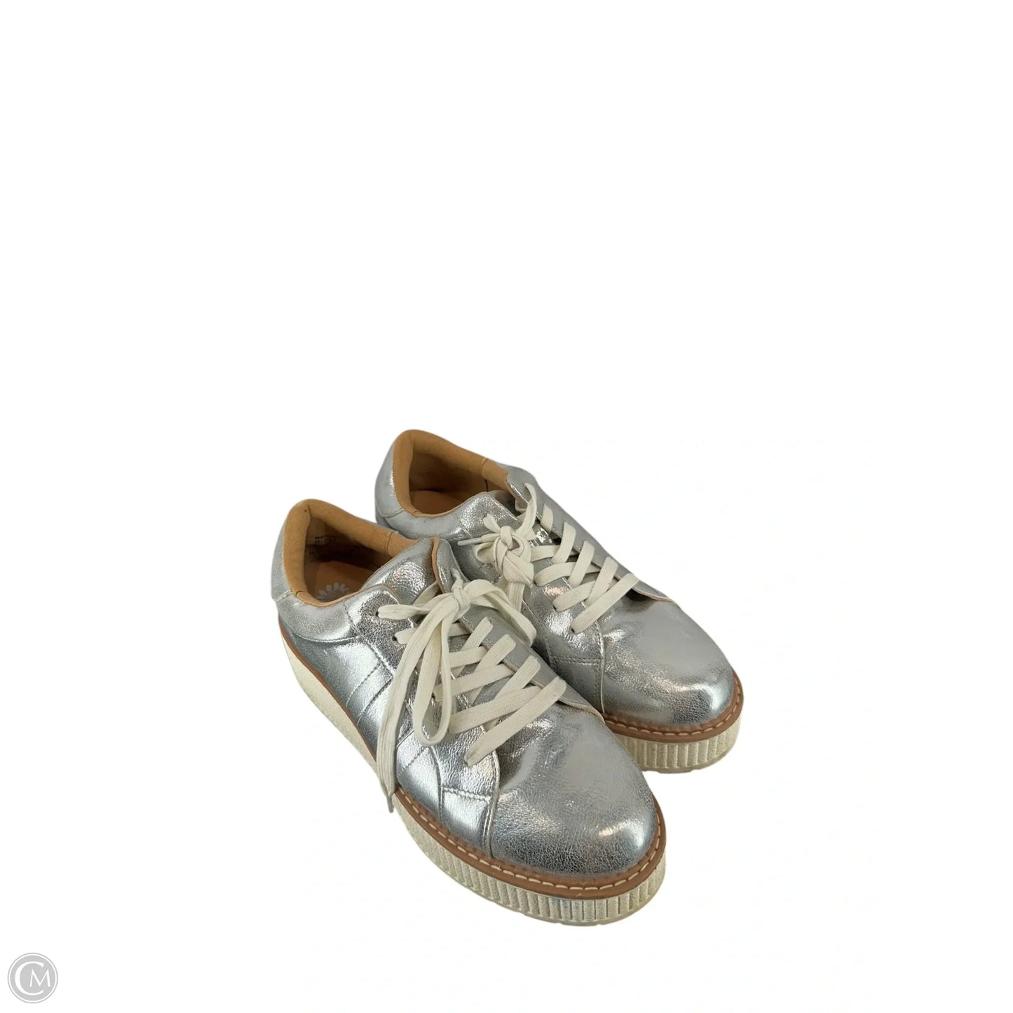 Shoes Sneakers By Yellow Box In Silver, Size: 9.5