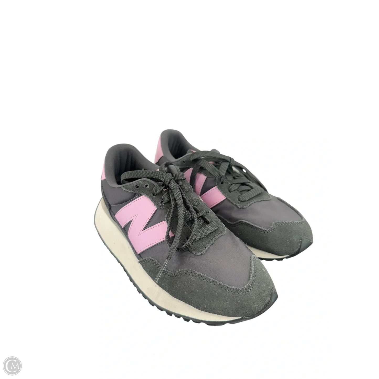 Shoes Athletic By New Balance In Grey & Pink, Size: 8