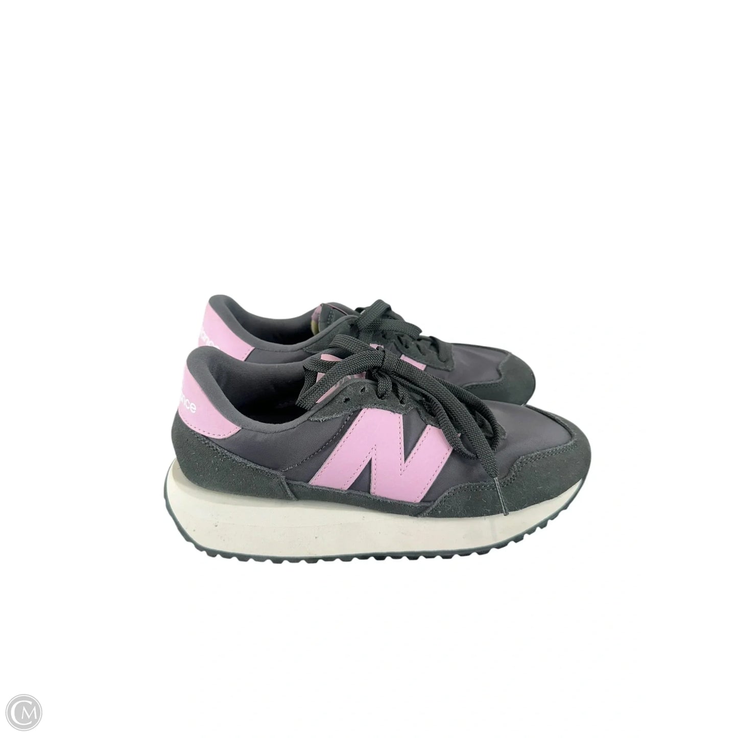 Shoes Athletic By New Balance In Grey & Pink, Size: 8