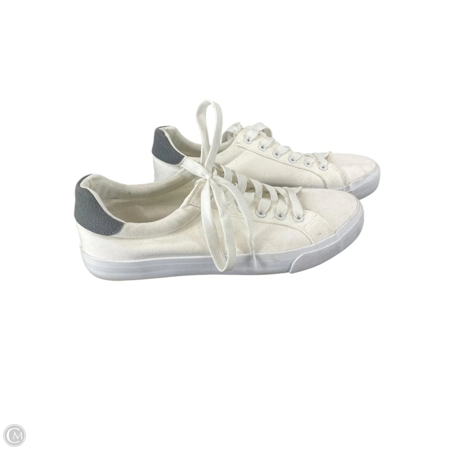 Shoes Sneakers By Clothes Mentor In White, Size: 9