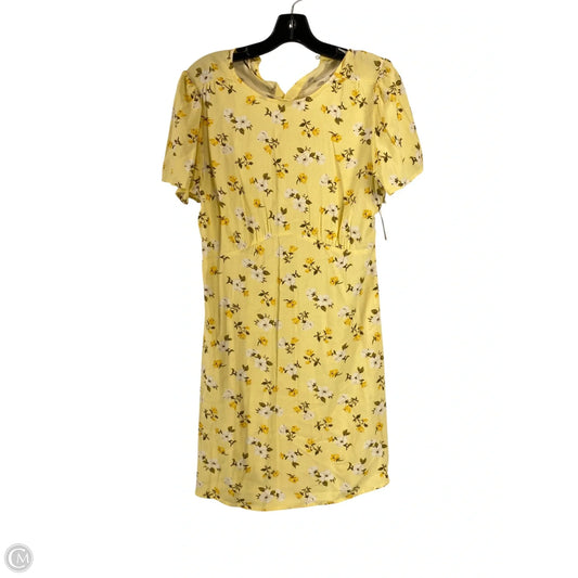 Dress Casual Short By Old Navy In Yellow, Size: M