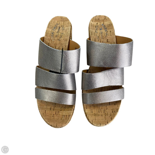 Sandals Heels Wedge By Kork Ease In Gold, Size: 10