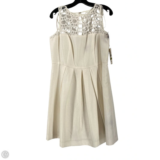 Dress Casual Short By Cmc In White, Size: 14