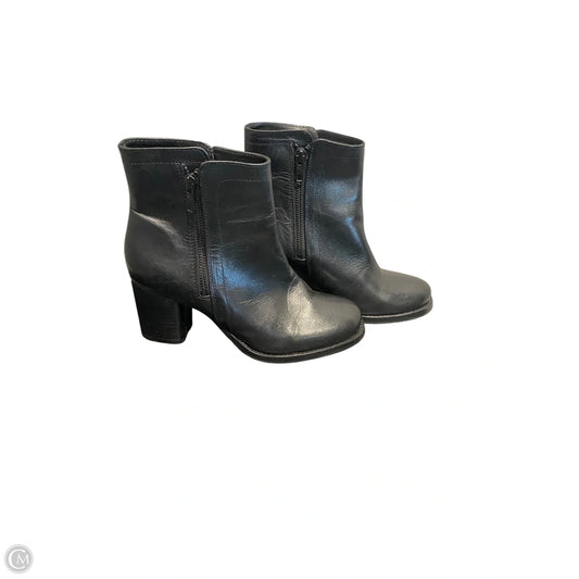 Boots Designer By Frye In Black, Size: 7