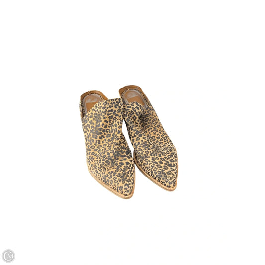 Boots Ankle Heels By Dolce Vita In Animal Print, Size: 6