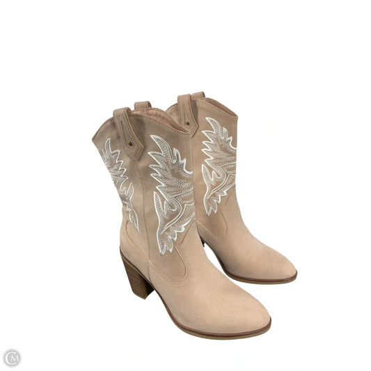 Boots Western By Mia In Cream, Size: 8