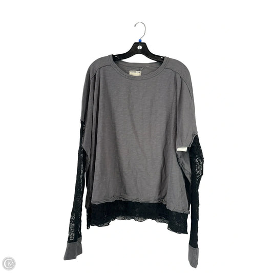 Top Long Sleeve By We The Free In Grey, Size: M