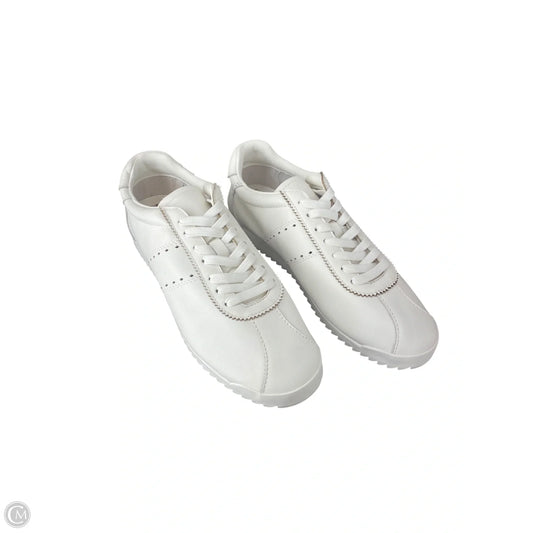 Shoes Sneakers By Steve Madden In White, Size: 9.5