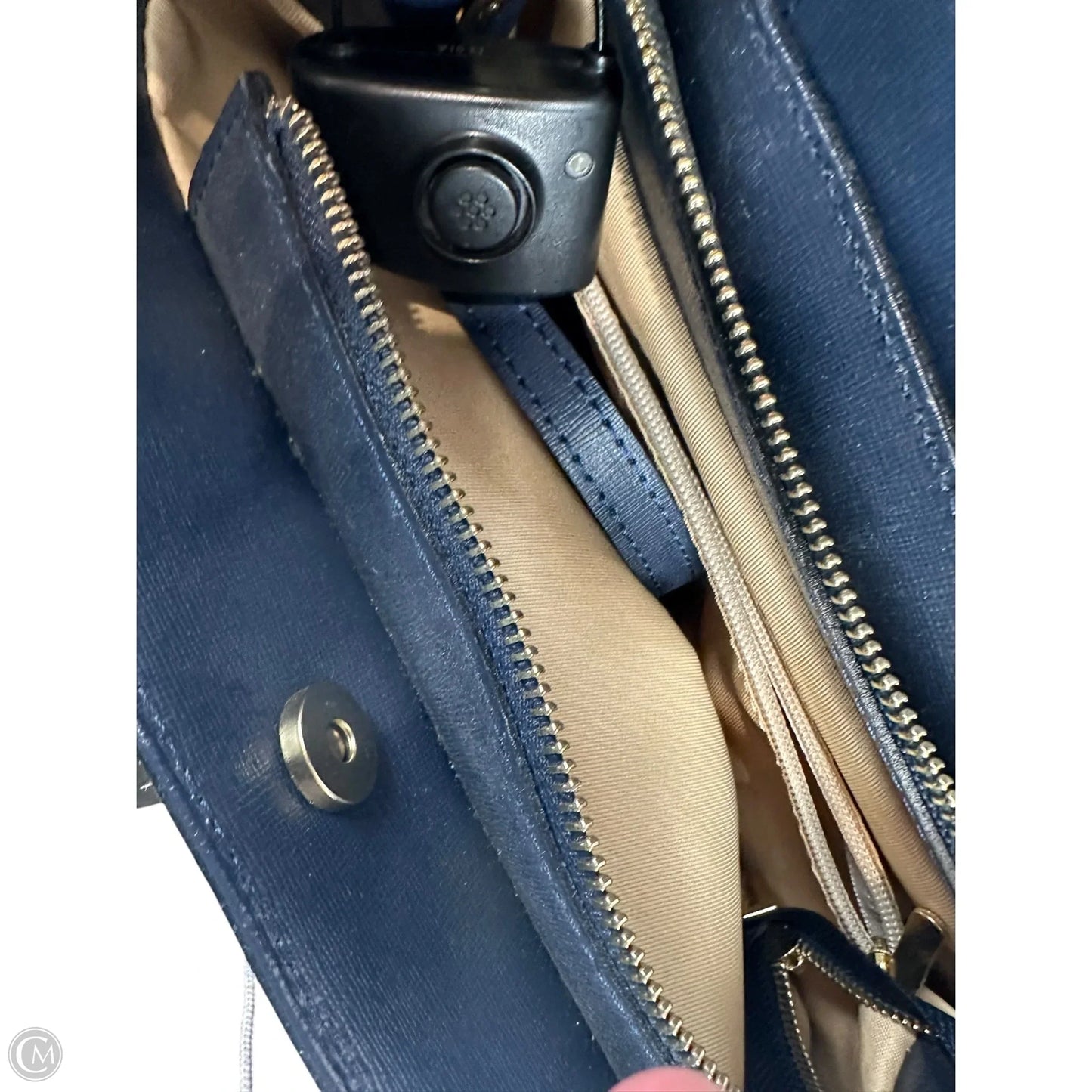 Handbag By Clothes Mentor, Size: Medium